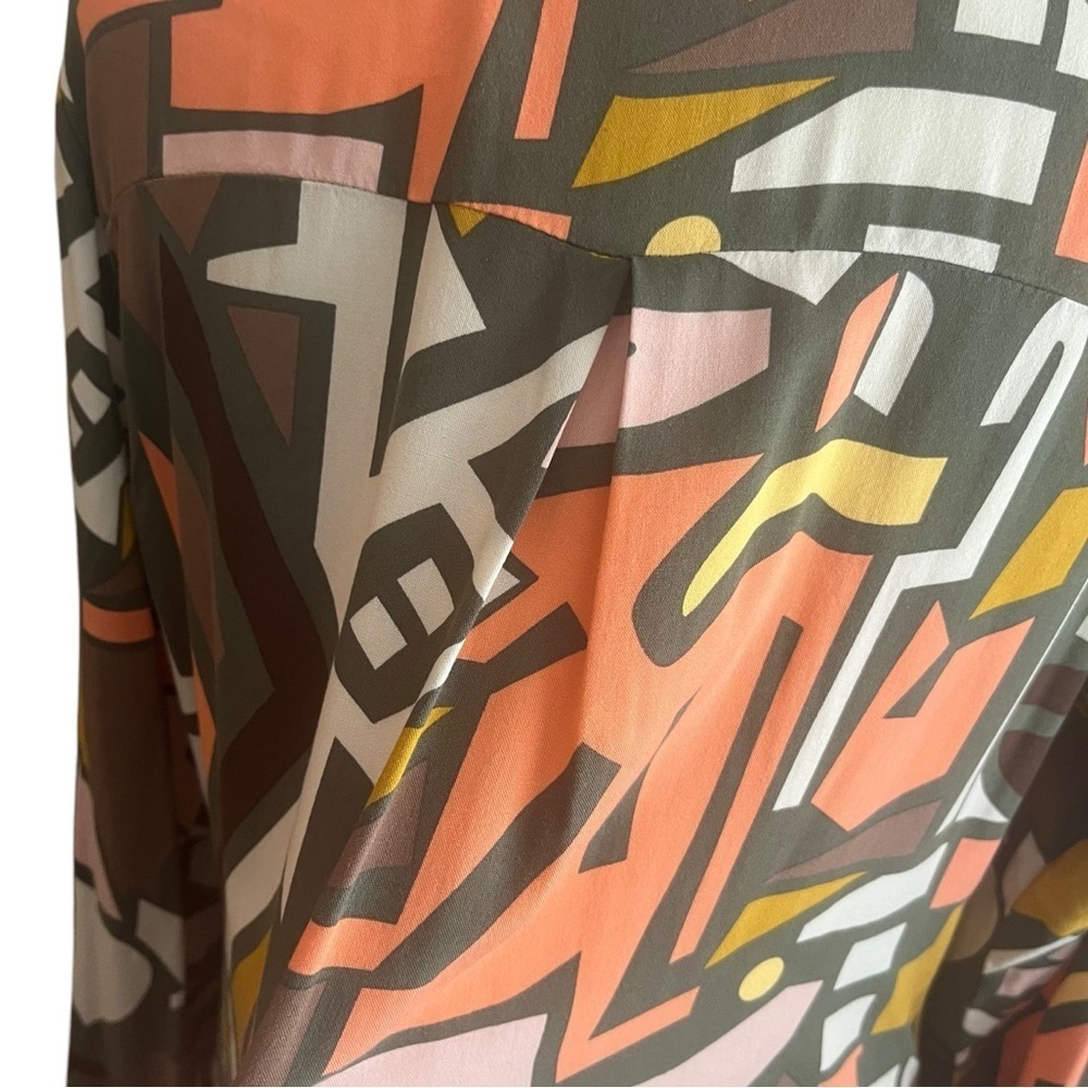 Big Dart Graphic Abstract Button Down Shirt Olive… - image 8